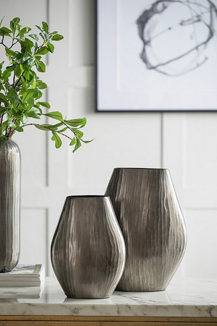 Aluminum Vase - Large image 1